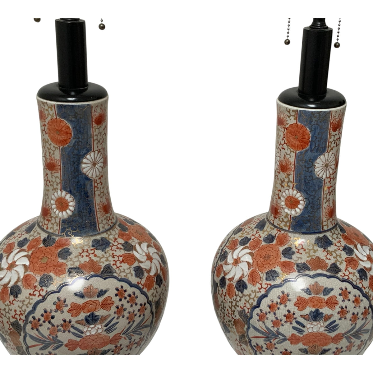 Fine Pair of Antique Japanese Imari Porcelain Baluster Vase Table Lamps Late Meiji Taisho Period, c. 1900–1920s