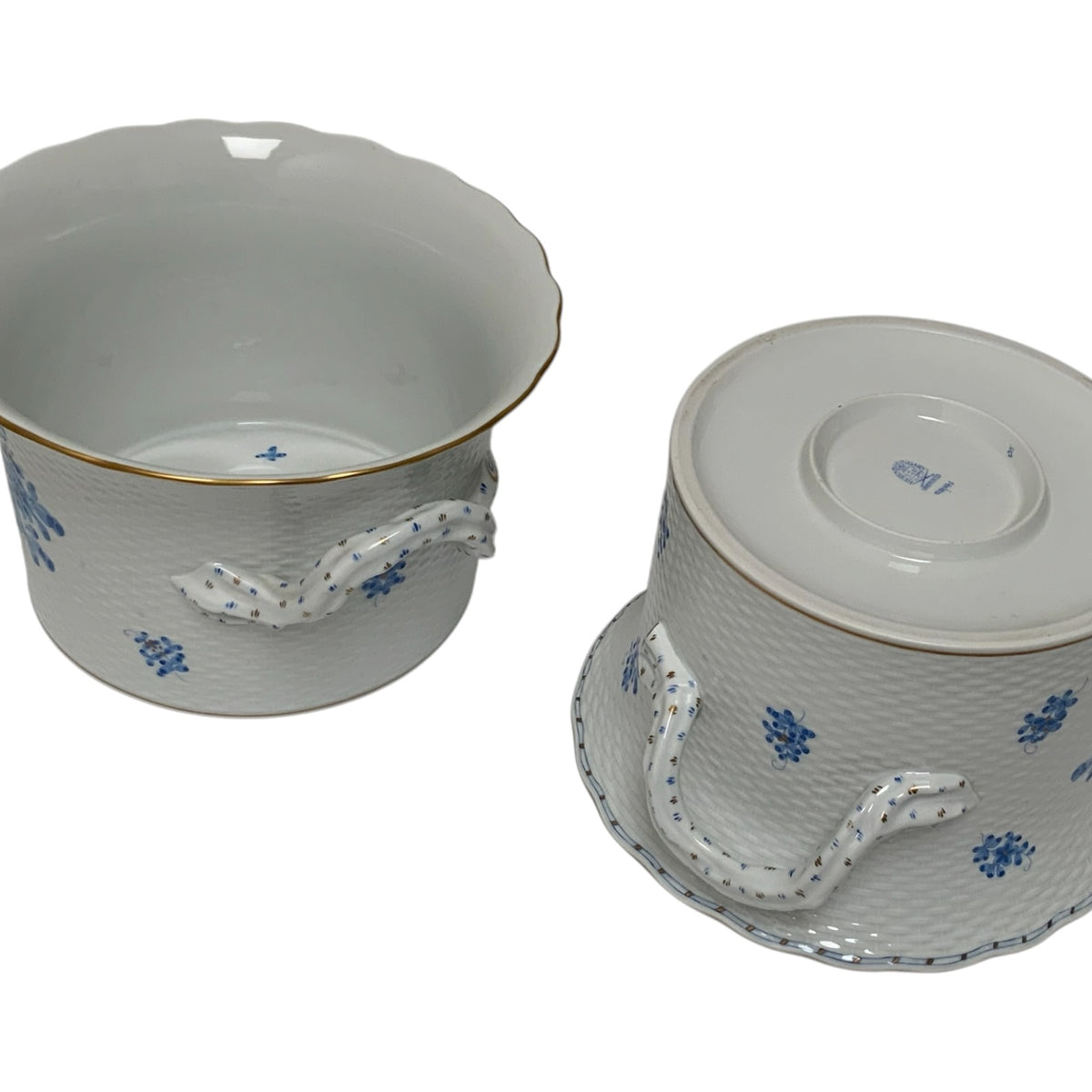 Pair of Large Herend Hungary Waldstein Blue #7239 Porcelain Cachepots 1948-1980s