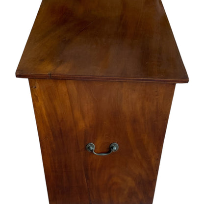 Antique American Federal Mahogany Diminutive Four-Drawer Chest Possibly Mid-Atlantic Circa 1800–1825