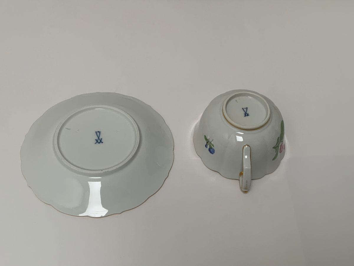 Vintage Rare Meissen Pfeiffer Period 25-Piece Multi-Floral Botanical Coffee & Dessert Service First Quality c1924-1934