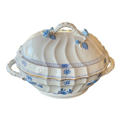 Herend Blue Garden WB-3 157-Piece Hand-Painted Porcelain Estate Dinner Service for 20 Hungary 1980s