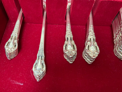 Lunt Eloquence Sterling Silver 62-Piece Estate Flatware Service with Fitted Chest USA 1950s-2012