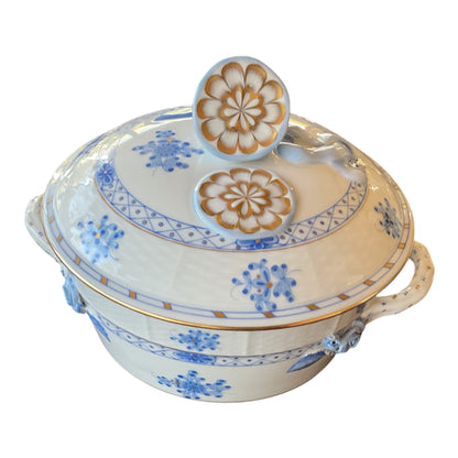 Herend Blue Garden WB-3 157-Piece Hand-Painted Porcelain Estate Dinner Service for 20 Hungary 1980s