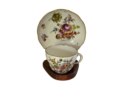 Antique Meissen Deutsche Blumen Porcelain Tea Cup & Saucer Made in Germany 1860-1924