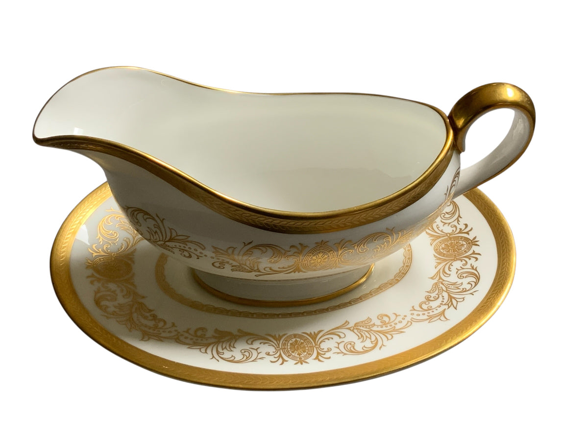 Aynsley Imperial Gold Fine Bone China Estate Collection 130 pc for 12 Teapot Coffee Pot Platters Staffordshire, England 1970s-1980s