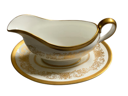 Aynsley Imperial Gold Fine Bone China Estate Collection 130 pc for 12 Teapot Coffee Pot Platters Staffordshire, England 1970s-1980s